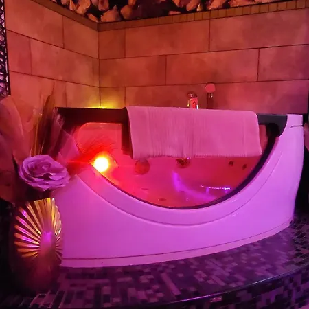L'atelier Des Reves, Balneo, Lit Rond, Centre-ville דירה Lunéville